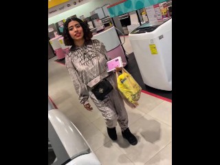 Creampie Anal Por un Nuevo Celular