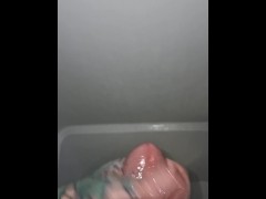 Shower power - Screenshot 13 of 16 - Oil