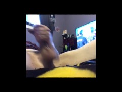 Big balls bounce while I masturbate 3/16