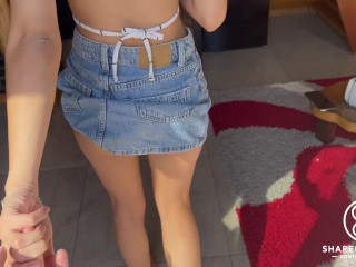 Мокрый минет и интенсивный секс раком с юной Дженифер в салоне – взрывной финал!