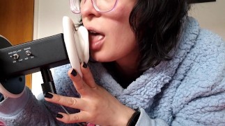 ASMR EARLICKING TINGLES EXTREME BRACES