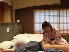 浴衣美人のねっとりローション手コキ&唾液たっぷりフェラ - Screenshot 5 of 16 - Amateur Couple