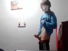 Masturbating in my girlfriend's room while she's showering and has no idea