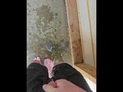 Desperately pissing my pants outside my apartment