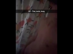 Showing off 😘 - Screenshot 2 of 16 - Gay Twink