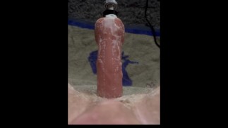 我尝试了一个新的姿势，我涂了很多奶油！