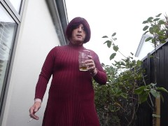 Outdoor Sissy - Screenshot 13 of 16 - Sissy Crossdress