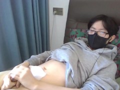 死鱼眼男高中生黑色过膝袜自慰 - Screenshot 5 of 16 - Solo
