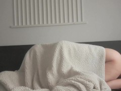 Amateur Homemade: Blowjob Under Blanket (No sound))