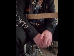 Basic Blues Scale Tutorial: Pentatonic - Screenshot 3 of 16 - Solo