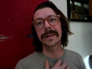 Нежный муж говорит о том, как доставить тебе удовольствие