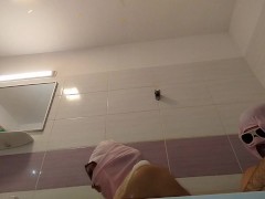 Amateur couple taking bath, hairy pussy wife, big ass, big tits. Amateur mom doing yoga naked, hairy
