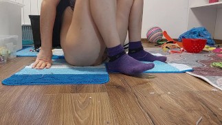 Sexy milf, hairy pussy, big ass, vacuum cleaner in empty house. Latina with big hairy tits.