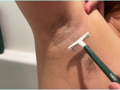 Shaving - من کون زنم را پاک کردم 🔥 🍑  🇮🇷 10/16