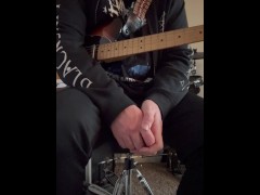 Endurance: Quarter note, eighth note, sixteenth note strumming practice tutorial - Screenshot 14 of 16 - Male Moaning
