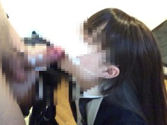 【※即削除注意※】 18歳ガチものJKのハメ撮り動画 放課後そのまま生ハメ中出し！教科書の上でぷしゃぷしゃ潮吹き★最後は スカートを捲り上げ制服姿のまま生中出し
