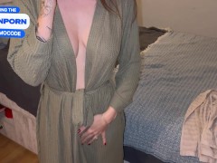 POV: «Ты хочешь посмотреть на мою грудь?» Анальный кремпай мачехи. 3/16