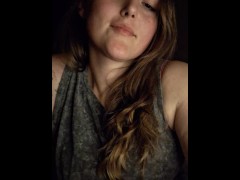 Tease - Screenshot 1 of 16 - Girl Masturbating