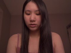 Cute Asian Girl ASMR - Pslam 139-150 - Screenshot 2 of 16 - Reading