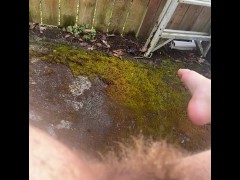 Piss stream - Screenshot 15 of 16 - Bush