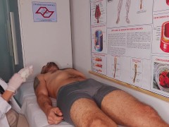 Oops... my dick went up in front of the nurse - Screenshot 1 of 16 - Fake Hospital