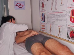 Oops... my dick went up in front of the nurse - Screenshot 4 of 16 - Hospital Sex