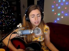 Christmas Cumshow - Screenshot 8 of 16 - Live