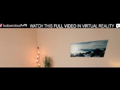 Solo skinny blonde girl Elloize Arti plays with her pussy in VR.