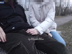 Relaxing massage with caught in the middle of the park - Screenshot 3 of 16 - Public Flashing