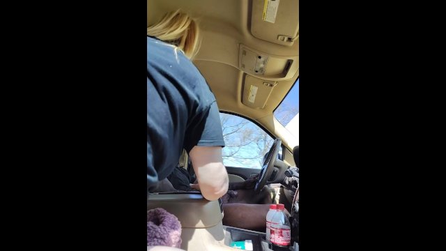 Blowjob randomly going down the road. We love em...