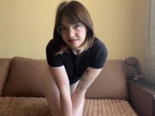 Милая девушка с сексуальной фигурой