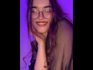 Teenager Prepares herself for a Wild Fuck with Yoga