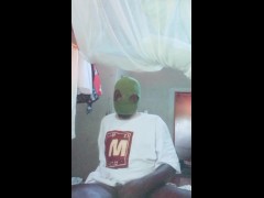 He oils and massages his BBC 🍆💦 when mom is not there waiting for stepsister 😞