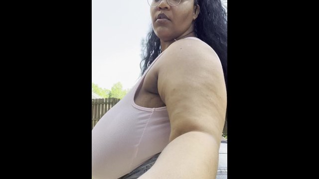 Watch me shake my ass (My boobs slipped out of my shirt!)