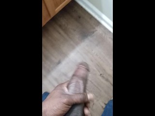4am Big Daddy need someone to Creampie
