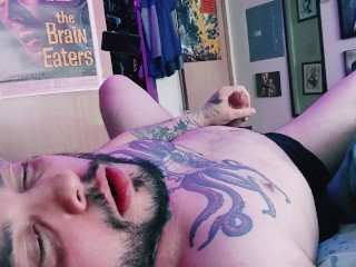 Кончаю в постели