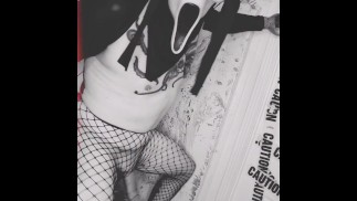 Призрачное лицо мастурбирует в душе Horror Porn