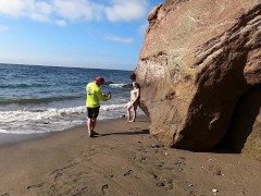 Sexy photoshoot on a deserted beach - Screenshot 8 of 16 - Blonde
