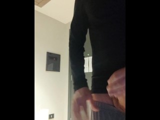 Король зрелости вернулся, так много спермы💦