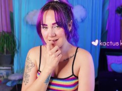 pee countdown + cleavage tease (FULL VIDEO)