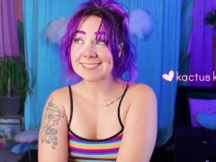 pee countdown + cleavage tease (FULL VIDEO) 15/16