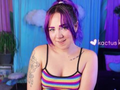 pee countdown + cleavage tease (FULL VIDEO) 8/16