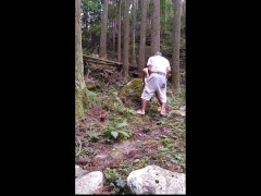 野外で全裸露出～(^^♪