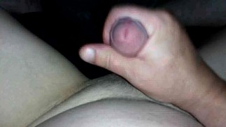 Мастурбирую (359) одним яичком