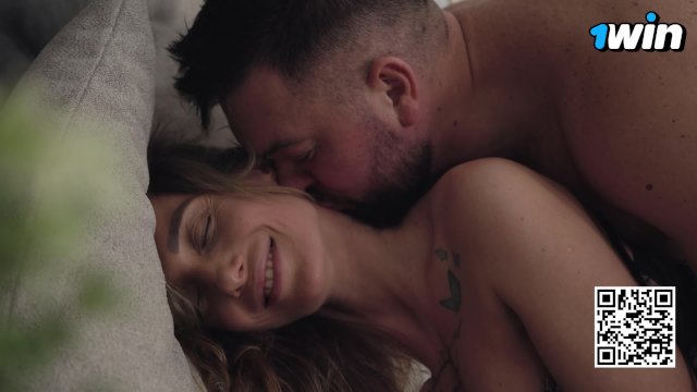 MARY FROST - Morning sensual sex with milf with creampie.
