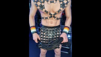 Gladiator Outfit Fetisch spielen Meister Alecs