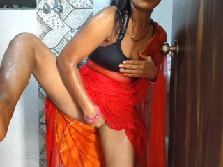 Big Boobs Indian MILF Bhabhi Rough Fucked Toy