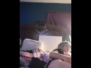 Schoolgirl gets down