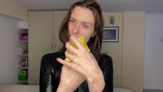 Latex Fetish Tease – Oiled Banana Domination and Crushing POV 🍌🖤