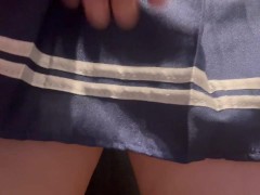 【山手線の情事】有楽町-東京　おじさんがスカートの中に手を入れて手マンしてきた/山手線/電車/車内/女子高生/JK/手マン/peachpielove - Screenshot 5 of 16 - 女子高生